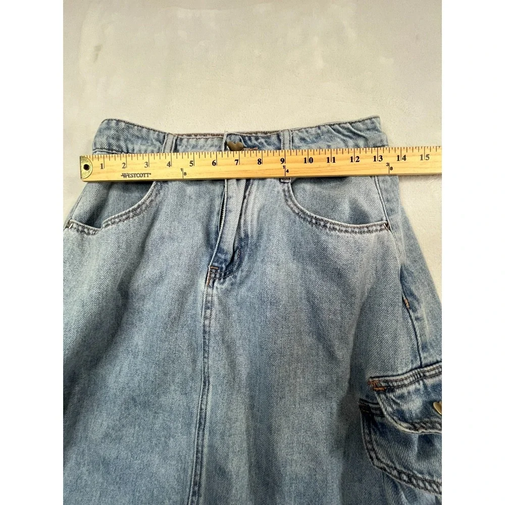Denim‎ A-Line Skirt Womens 26 Waist Cargo Pockets Heart Buttons - Picture 3 of 6